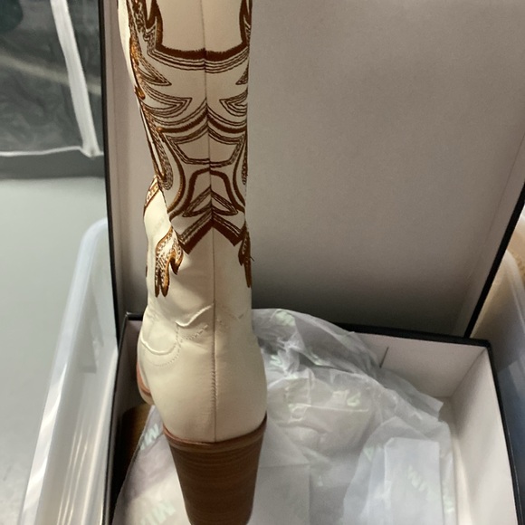 🎉New Years Sale🎉MIA Taley Tall WesternBoots NIBNWTSize 9 Embroidered FauxLeather - Picture 9 of 14